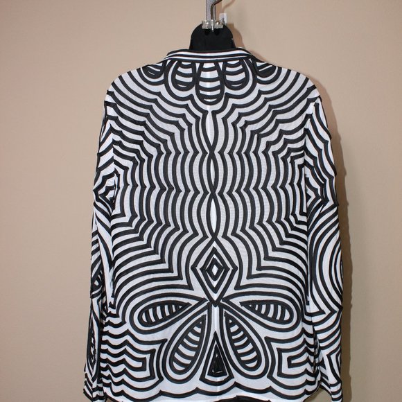 T&W Designs Sheer Abstract Jacket - Picture 3 of 5